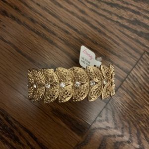 Gold leaf bracelet! 🍁🍁